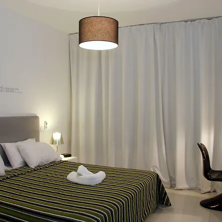Mon Repos Hotel
