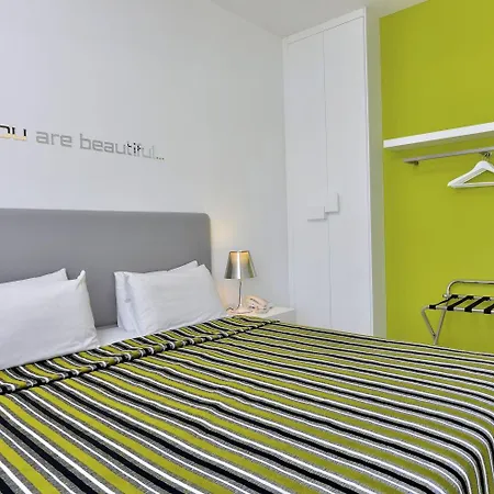Mon Repos Hotel