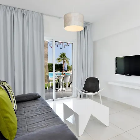Mon Repos Hotel 4*