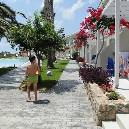 Mon Repos Hotel 4*